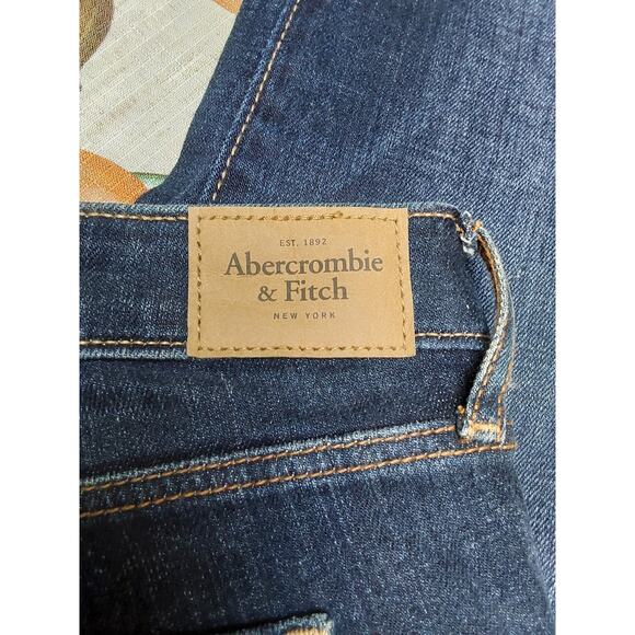 Ladies Abercrombie & Fitch Jeans Size 4S  W27" x 31" Standard 5 pocket Straight - Picture 6 of 6